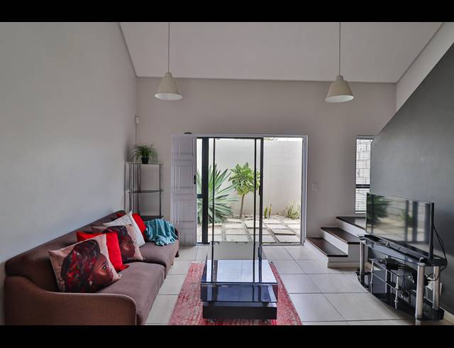 1 BEDROOM APARTMENT RENTED IN WALMER